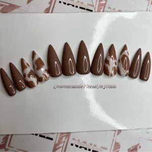 Authentic custom press on nails